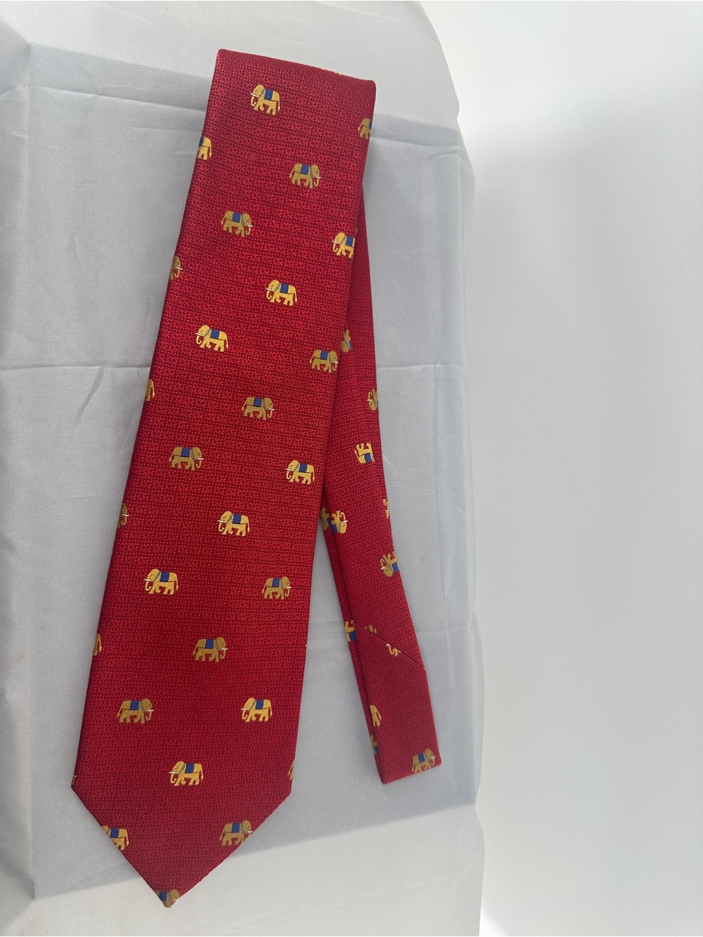 Jim Thompson red silk elephant jacquard tie
